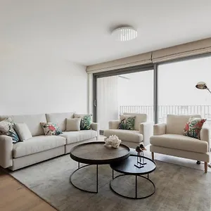 Appartement Strand Met Zwembad, Oostende